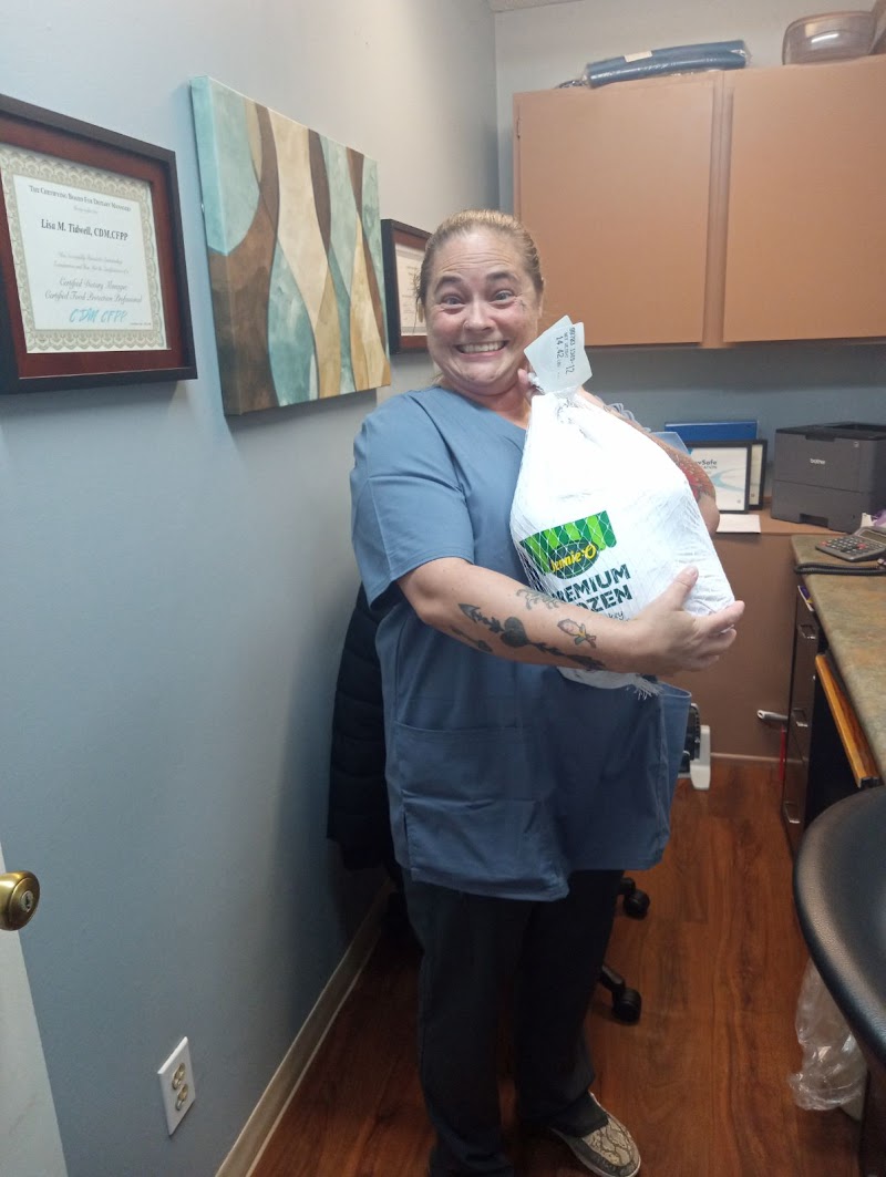 ARABELLA HEALTH & WELLNESS OF RUSSELLVILLE nursing home in RUSSELLVILLE, AL - Photo 3 of 5