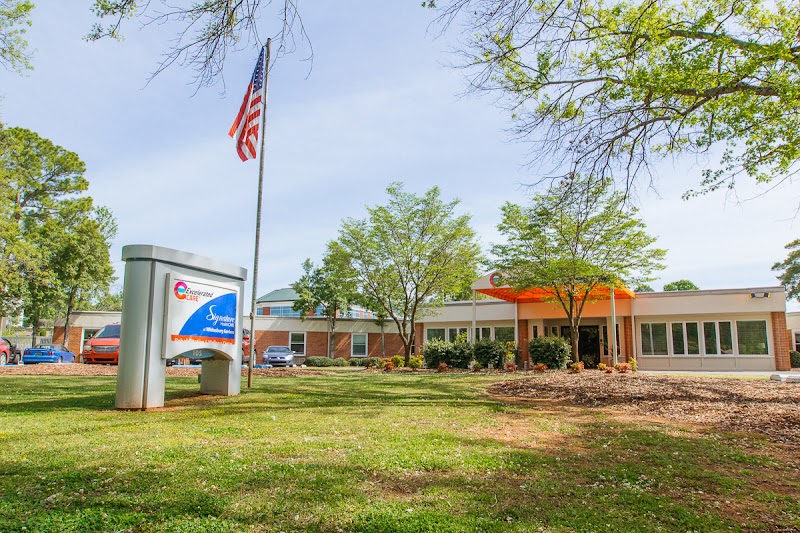 ROCKET CITY REHABILITATION AND HEALTHCARE CENTER nursing home in HUNTSVILLE, AL - Photo 2 of 5