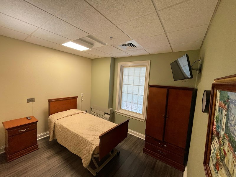 FOREST MANOR HEALTH AND REHAB nursing home in NORTHPORT, AL - Photo 2 of 5