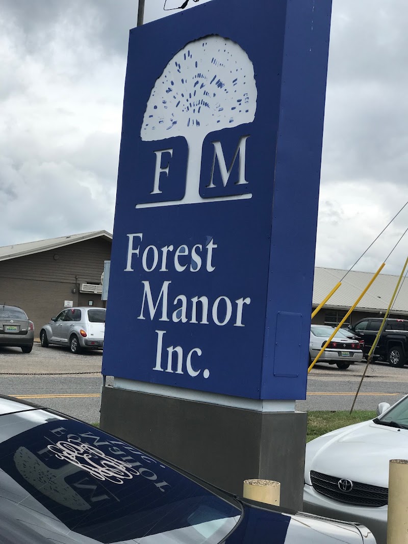 FOREST MANOR HEALTH AND REHAB nursing home in NORTHPORT, AL - Photo 4 of 5