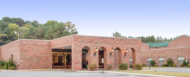 GLENWOOD CENTER nursing home in FLORENCE, AL - Photo 2 of 5