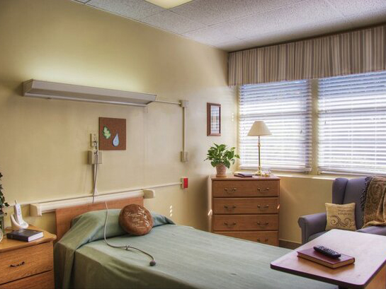 ARABELLA HEALTH & WELLNESS OF MOBILE nursing home in MOBILE, AL - Photo 2 of 5