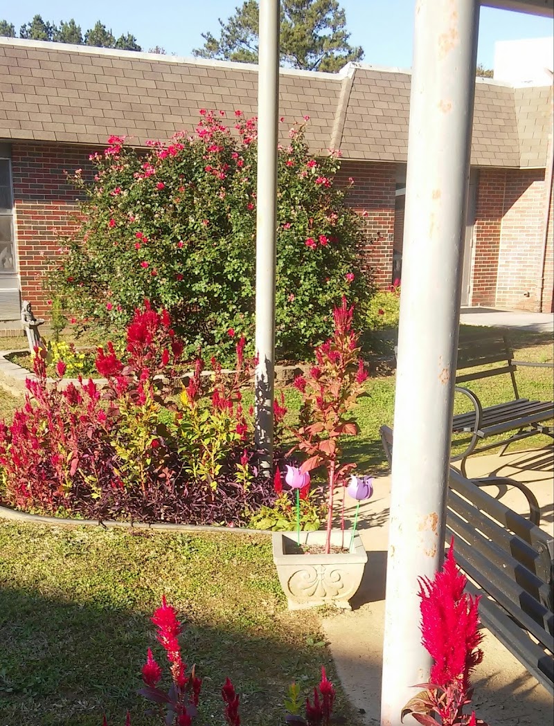 GADSDEN HEALTH AND REHAB CENTER nursing home in GADSDEN, AL - Photo 5 of 5