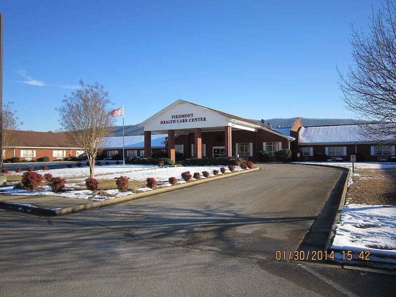 PIEDMONT HEALTH CARE CENTER nursing home in PIEDMONT, AL - Photo 2 of 8