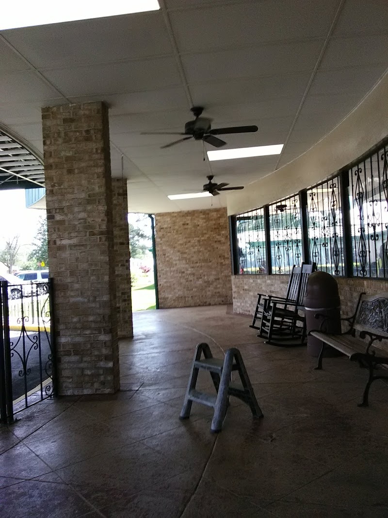 CROWNE HEALTH CARE OF EUFAULA nursing home in EUFAULA, AL - Photo 5 of 5