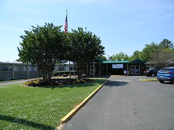 ARABELLA HEALTH & WELLNESS OF BIRMINGHAM nursing home in BIRMINGHAM, AL - Photo 2 of 5