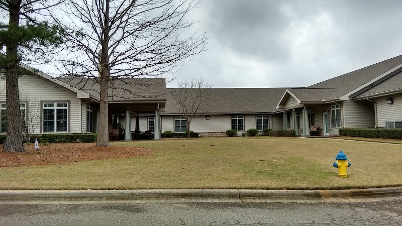 OAKS ON PARKWOOD SKILLED NURSING FACILITY nursing home in BESSEMER, AL - Photo 2 of 5
