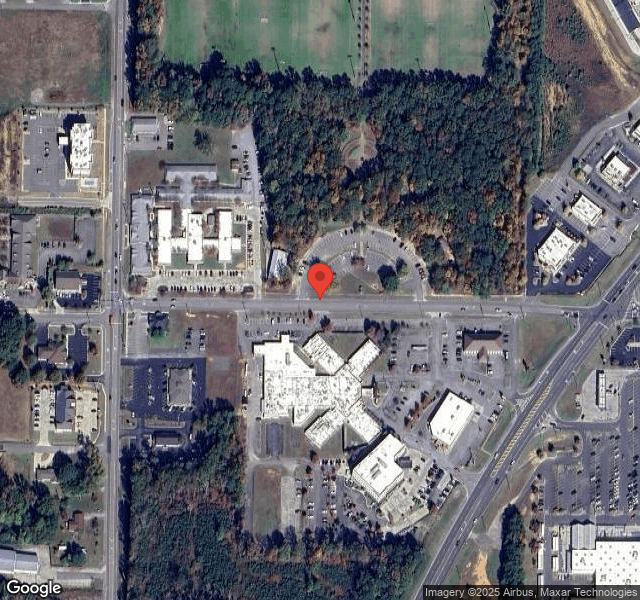 WOODLAND VILLAGE REHABILITATION AND HEALTHCARE CEN nursing home in CULLMAN, AL - Photo 1 of 8