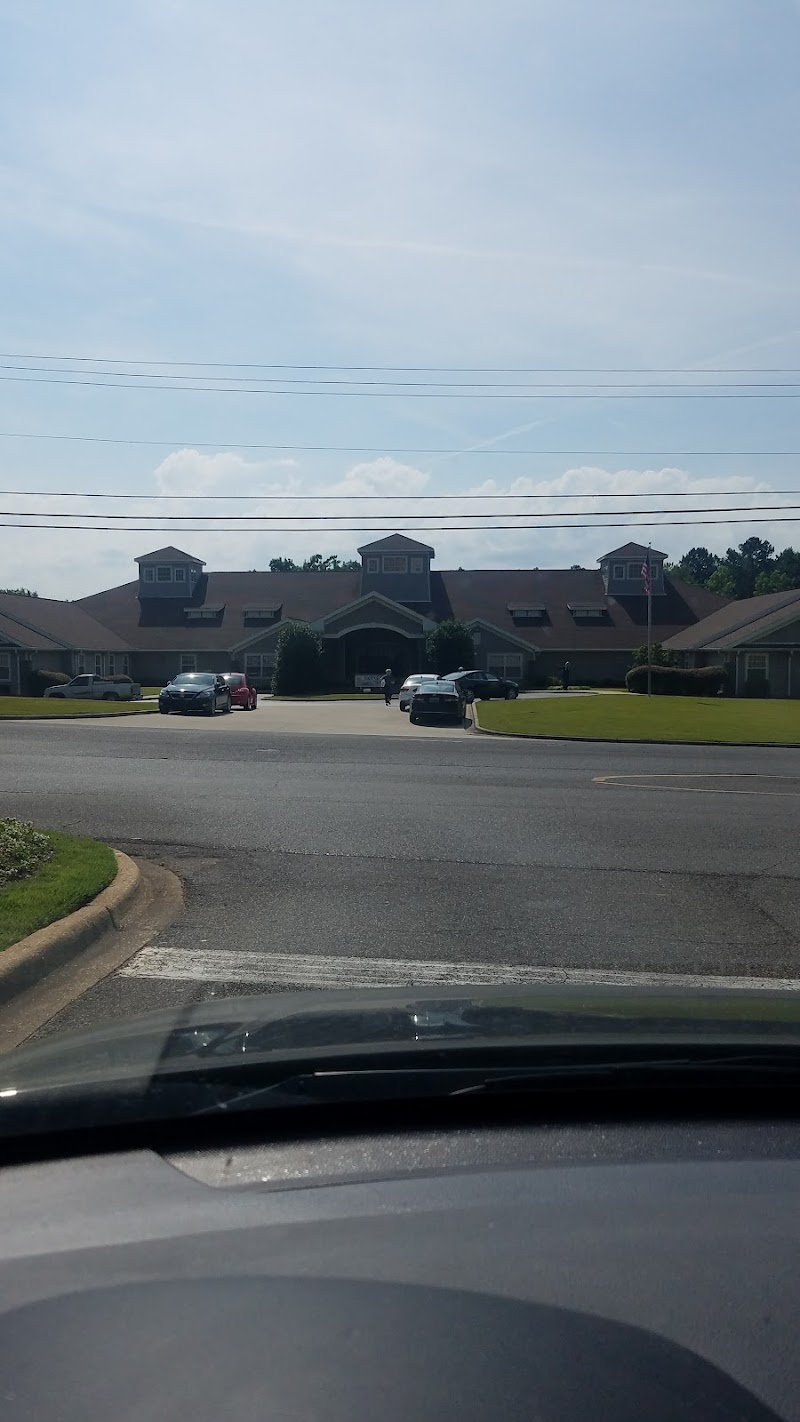 EAST GLEN nursing home in BIRMINGHAM, AL - Photo 2 of 3