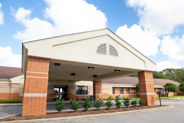 CROWNE HEALTHCARE OF NORTH BALDWIN nursing home in BAY MINETTE, AL - Photo 5 of 5