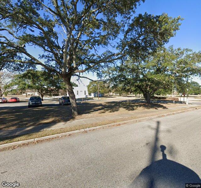 KENSINGTON HEALTH AND REHABILITATION nursing home in MOBILE, AL - Photo 2 of 2