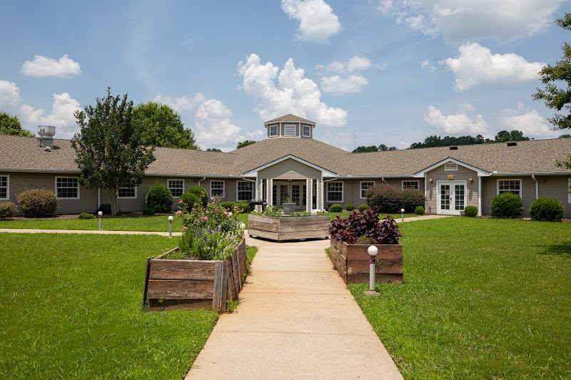 THE HEALTH CENTER AT RESEARCH PARK nursing home in HUNTSVILLE, AL - Photo 2 of 5