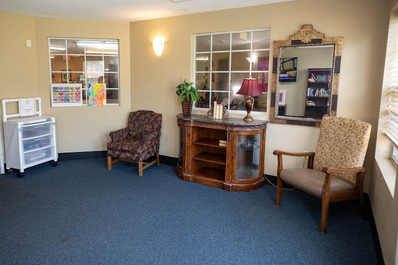 THE HEALTH CENTER AT RESEARCH PARK nursing home in HUNTSVILLE, AL - Photo 3 of 5