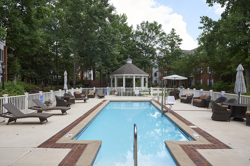 GALLERIA WOODS SKILLED NURSING FACILITY nursing home in BIRMINGHAM, AL - Photo 3 of 5