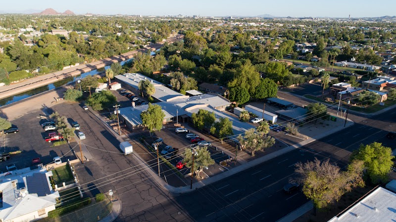 DESERT TERRACE HEALTHCARE CENTER nursing home in PHOENIX, AZ - Photo 2 of 5