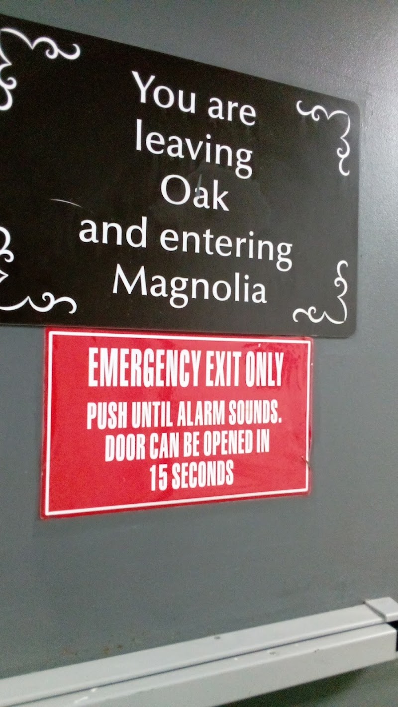 DESERT HAVEN CARE CENTER nursing home in PHOENIX, AZ - Photo 4 of 5