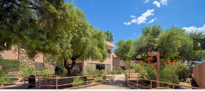 FOOTHILLS REHABILITATION CENTER nursing home in TUCSON, AZ - Photo 1 of 5