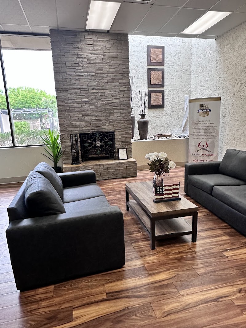 PHOENIX MOUNTAIN POST ACUTE nursing home in PHOENIX, AZ - Photo 5 of 5