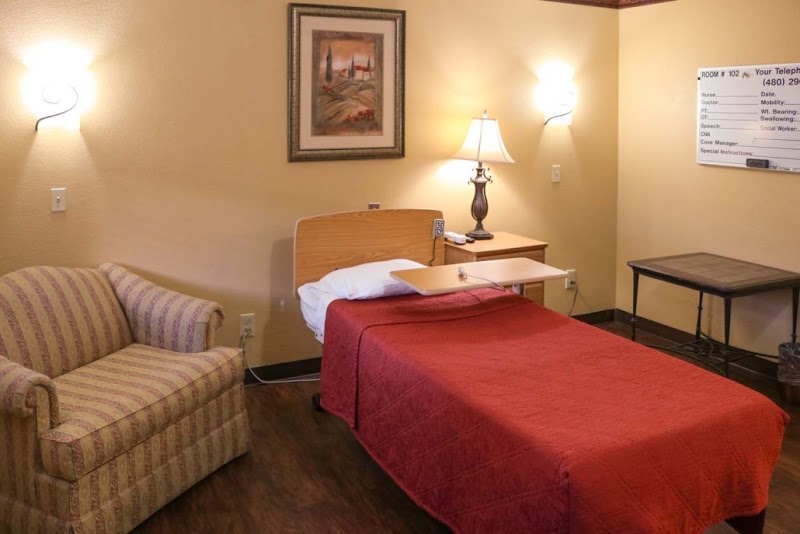 HERITAGE COURT POST ACUTE OF SCOTTSDALE nursing home in SCOTTSDALE, AZ - Photo 4 of 10