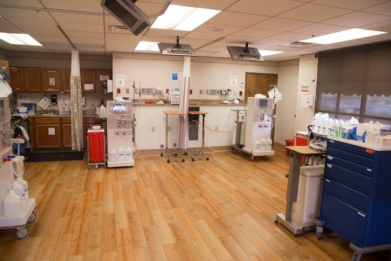 PLAZA HEALTHCARE nursing home in SCOTTSDALE, AZ - Photo 3 of 10