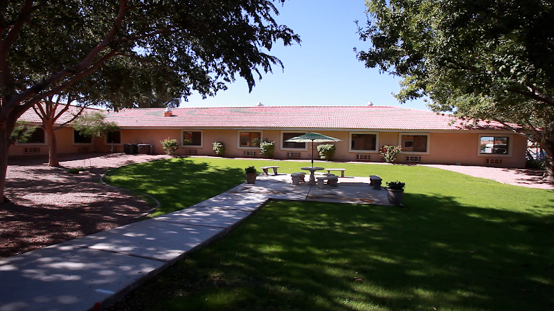Desert Cove Nursing Center nursing home in CHANDLER, AZ - Photo 2 of 5