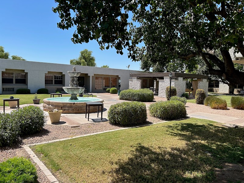 CHANDLER POST ACUTE AND REHABILITATION nursing home in CHANDLER, AZ - Photo 3 of 10