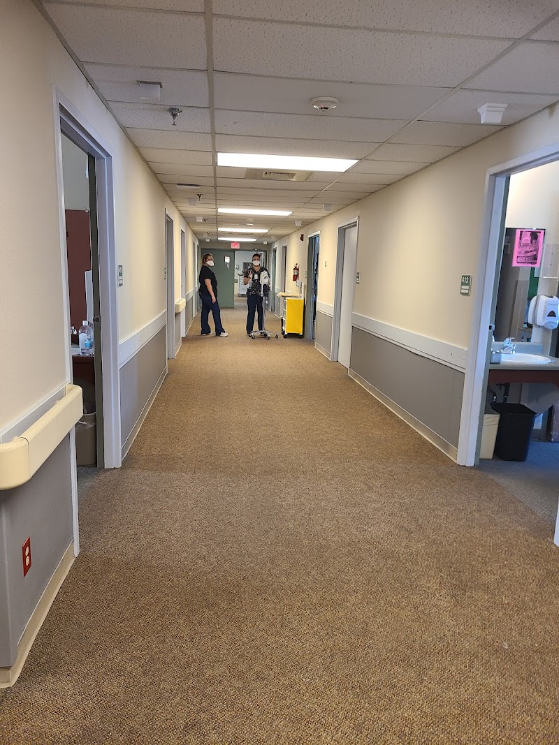 MOUNTAIN VIEW MANOR nursing home in PRESCOTT, AZ - Photo 3 of 5