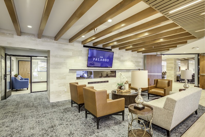 THE REHABILITATION CENTER AT THE PALAZZO nursing home in PHOENIX, AZ - Photo 2 of 5