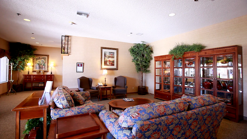 LIFE CARE CENTER OF SIERRA VISTA nursing home in SIERRA VISTA, AZ - Photo 2 of 5