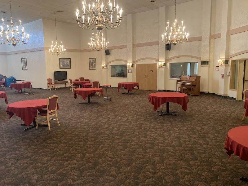 LIFE CARE CENTER OF TUCSON nursing home in TUCSON, AZ - Photo 2 of 5