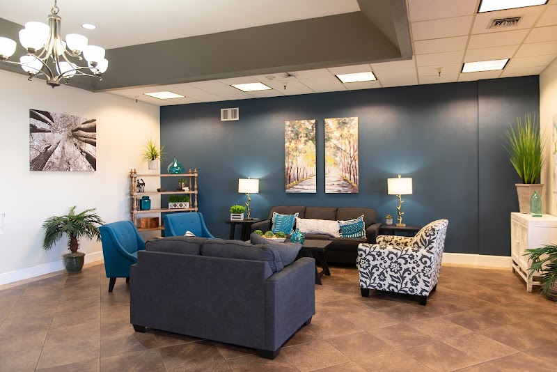 LIFE CARE CENTER OF PARADISE VALLEY nursing home in PHOENIX, AZ - Photo 2 of 5