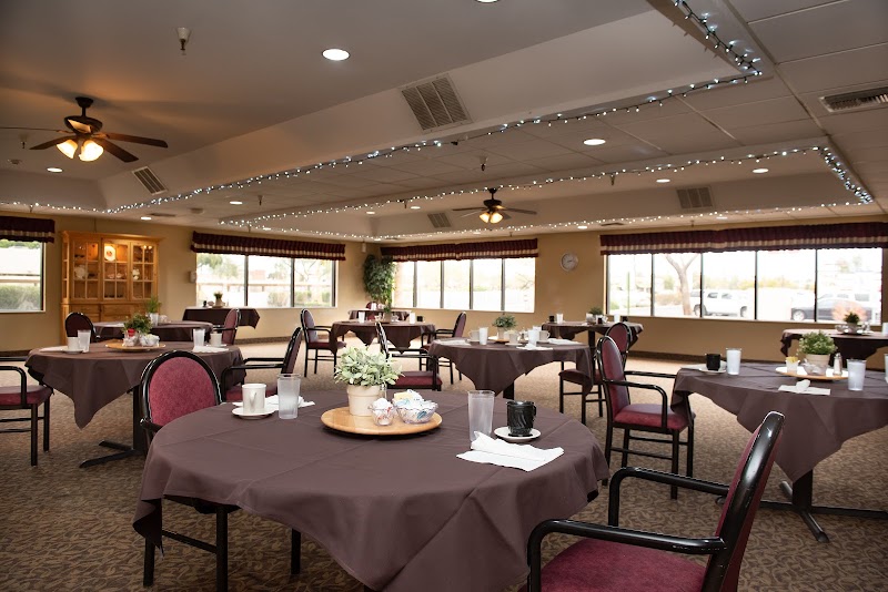 LIFE CARE CENTER OF PARADISE VALLEY nursing home in PHOENIX, AZ - Photo 5 of 5