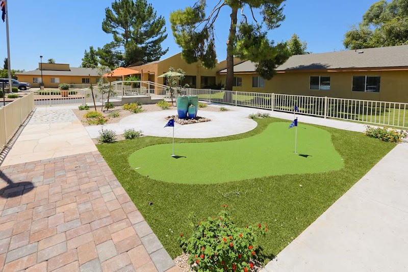 HORIZON POST ACUTE AND REHABILITATION CENTER nursing home in GLENDALE, AZ - Photo 5 of 10