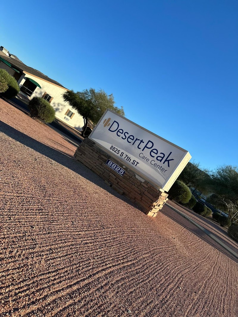 DESERT PEAK CARE CENTER nursing home in PHOENIX, AZ - Photo 3 of 5