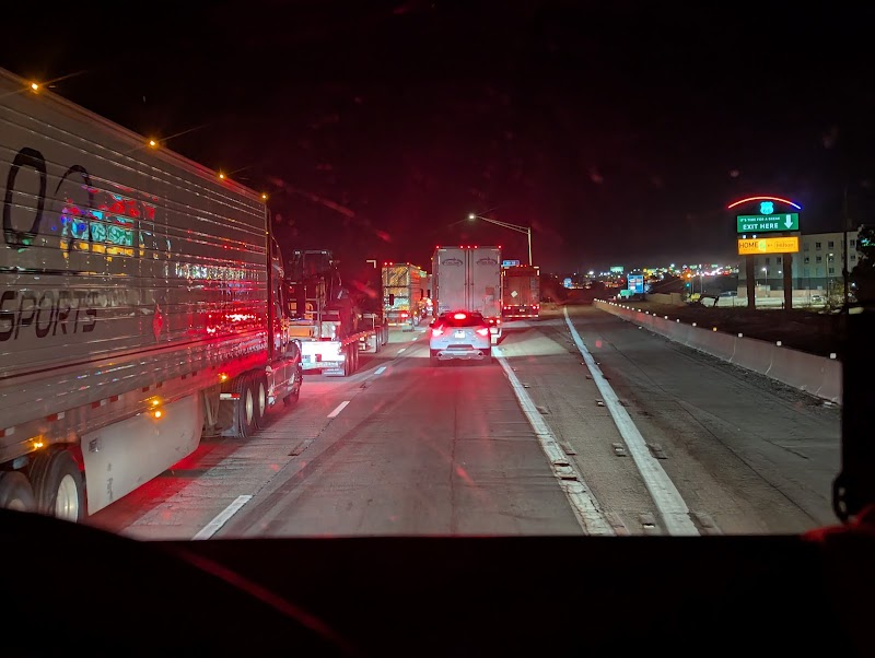 THE LINGENFELTER CENTER nursing home in KINGMAN, AZ - Photo 4 of 5