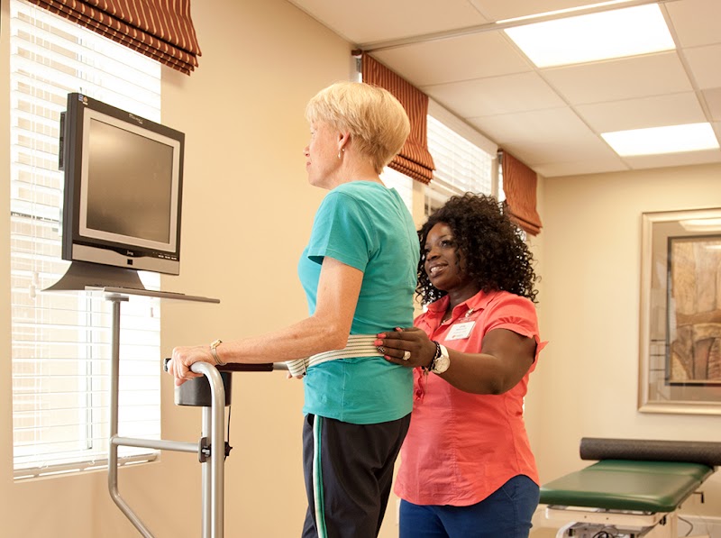 SUN HEALTH LA LOMA CARE CENTER nursing home in LITCHFIELD PARK, AZ - Photo 4 of 5