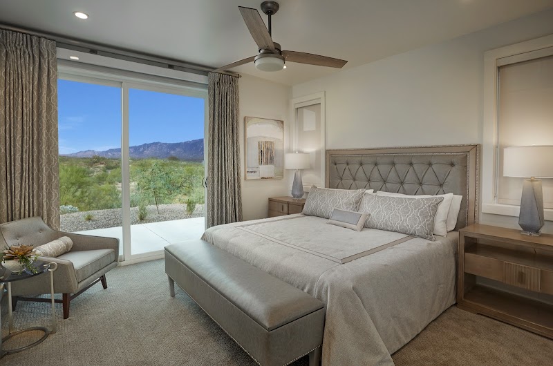 SPLENDIDO AT RANCHO VISTOSO nursing home in TUCSON, AZ - Photo 2 of 10