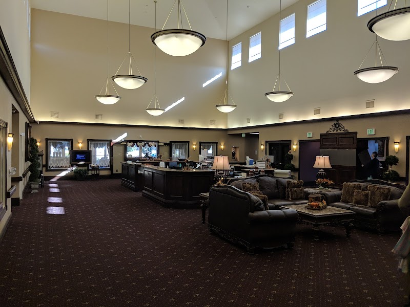 ADVANCED HEALTH CARE OF GLENDALE nursing home in GLENDALE, AZ - Photo 2 of 10