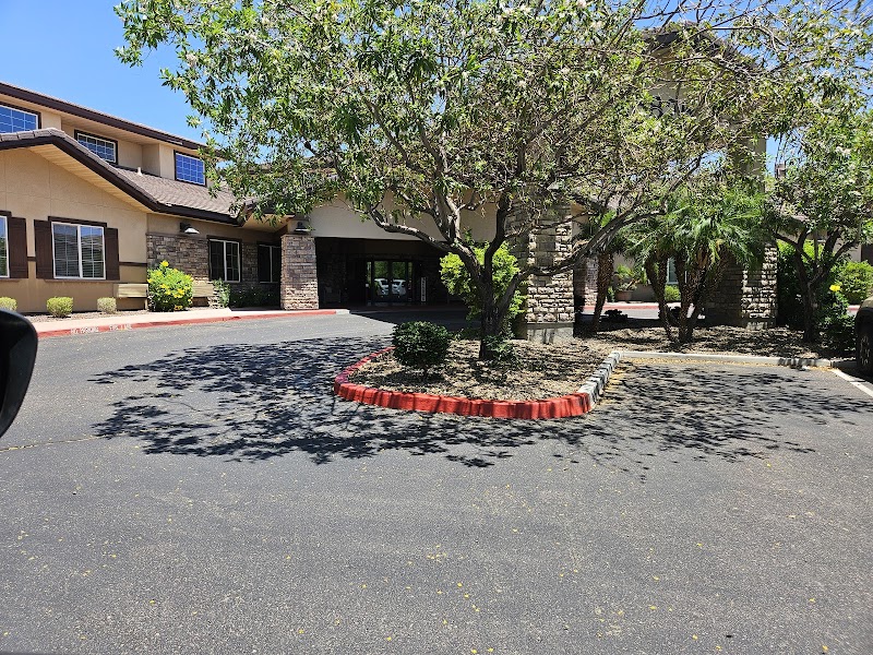 ADVANCED HEALTH CARE OF GLENDALE nursing home in GLENDALE, AZ - Photo 5 of 10