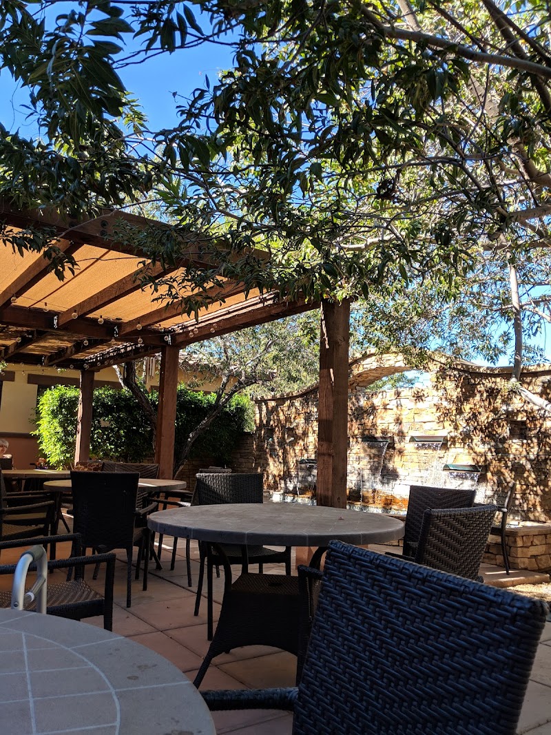 SANTE OF SURPRISE nursing home in SURPRISE, AZ - Photo 3 of 10