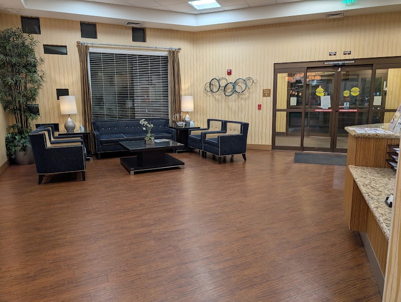 SANTE OF CHANDLER nursing home in CHANDLER, AZ - Photo 4 of 10