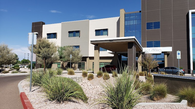 CENTER AT ARROWHEAD, LLC nursing home in GLENDALE, AZ - Photo 2 of 5