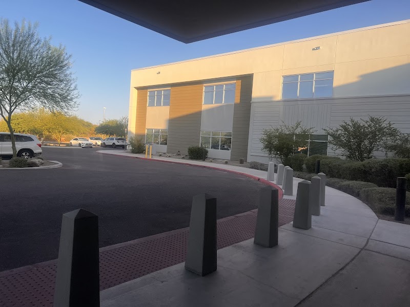 THE CENTER AT TUCSON nursing home in TUCSON, AZ - Photo 4 of 10