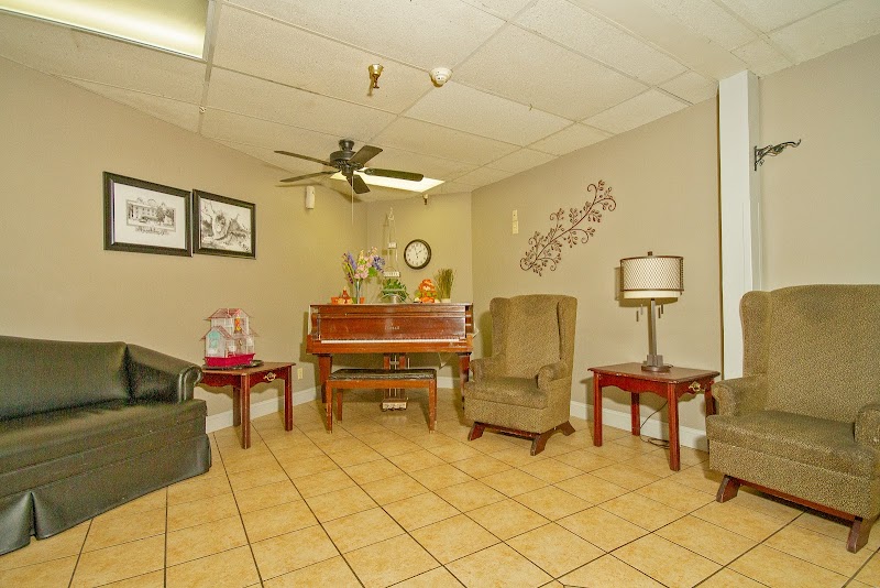 THE BLOSSOMS AT HOT SPRINGS REHAB AND NURSING CENT nursing home in HOT SPRINGS, AR - Photo 5 of 9