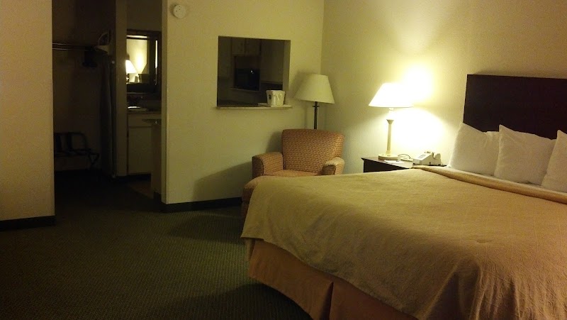 THE SPRINGS OF GREERS FERRY nursing home in HEBER SPRINGS, AR - Photo 5 of 5