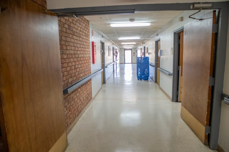 THE SPRINGS OF MINE CREEK nursing home in NASHVILLE, AR - Photo 5 of 7