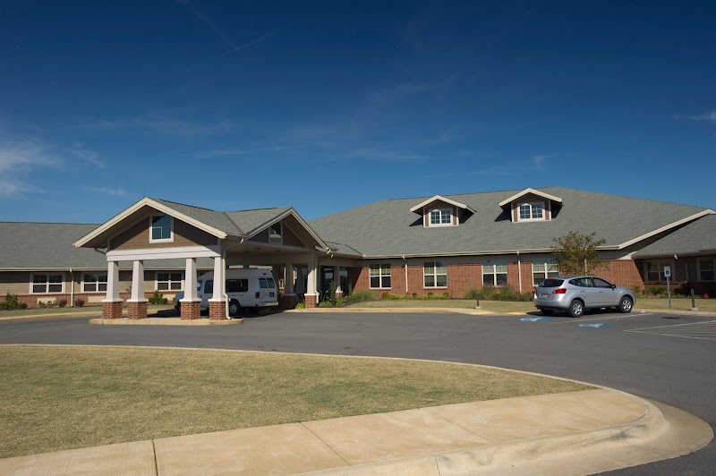 THE CROSSING AT RIVERSIDE HEALTH AND REHABILITATIO nursing home in SEARCY, AR - Photo 2 of 10