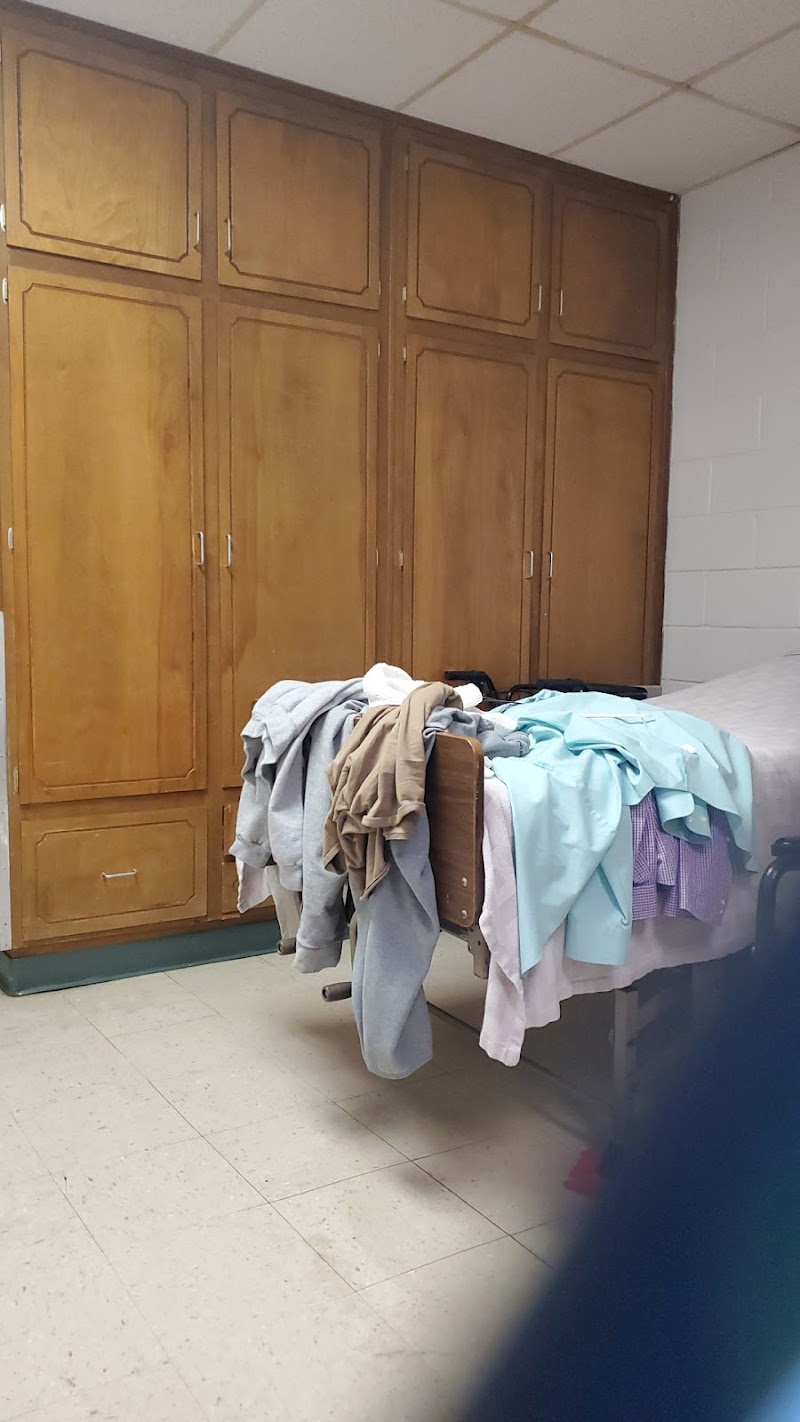 OAK RIDGE HEALTH AND REHABILITATION nursing home in EL DORADO, AR - Photo 4 of 5