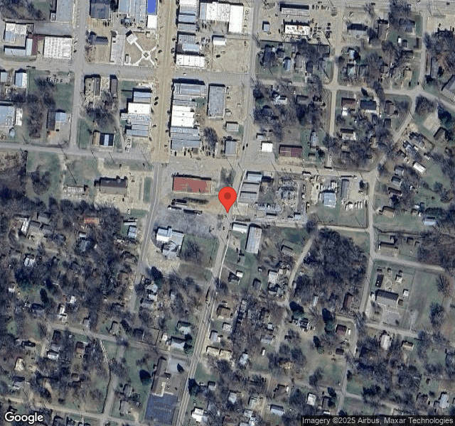 OAK MANOR NURSING AND REHABILITATION CENTER INC nursing home in BOONEVILLE, AR - Photo 1 of 6