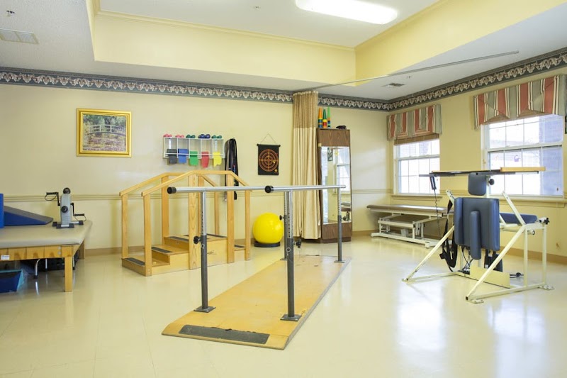 OAK MANOR NURSING AND REHABILITATION CENTER INC nursing home in BOONEVILLE, AR - Photo 5 of 6